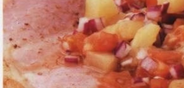 Жареная ветчина с ананасовой сальсой