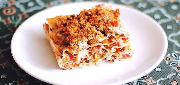 Овощная лазанья с брокколи и цветной капустой