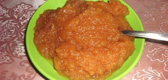 Варенье из яблок с лимонным соком и мятой