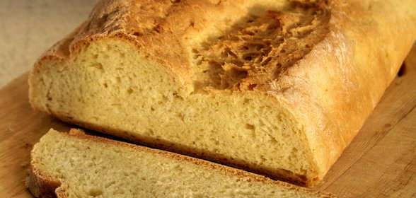 Пшенично-кукурузный хлеб с горчичным маслом