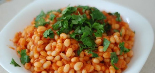 Фасоль в томатном соусе