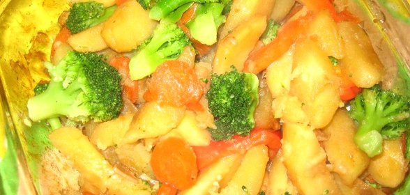 Картофель с брокколи