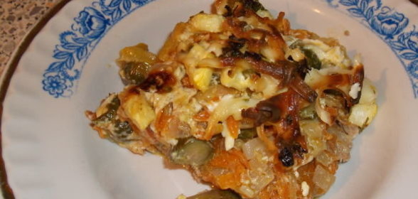 Запеканка из фарша с овощами