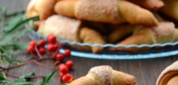 Рогалики с халвой и повидлом