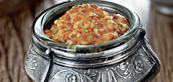 Горчица с медом и зернышками