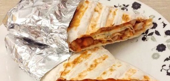 Буррито со свининой и фасолью