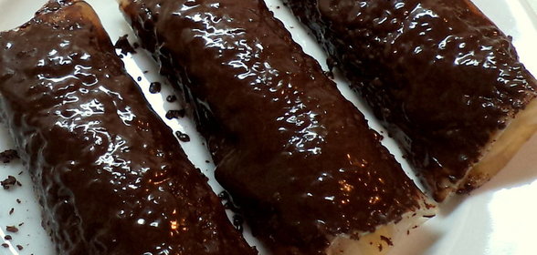 Вьетнамские блинчики с бананами и шоколадом