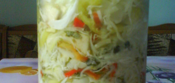 Консервированный салат