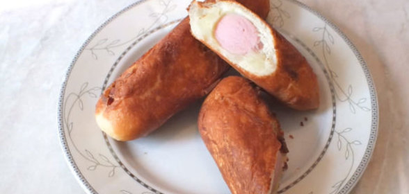 Сосиски в тесте, с картошкой