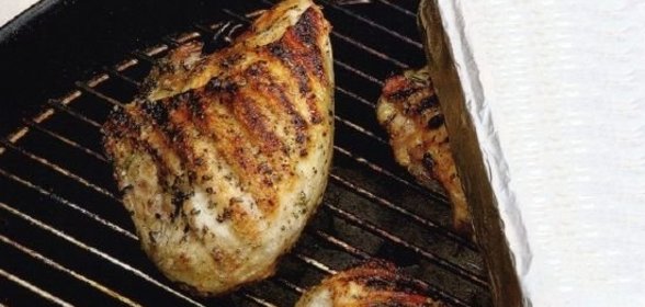 Салат из квашеной капусты с апельсином