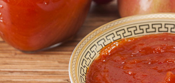 Острое варенье из яблок и перцев