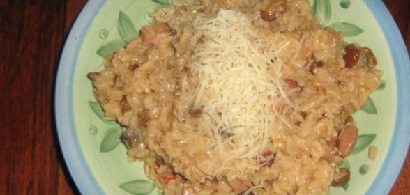 Шашлык из осетра с анчоусным соусом