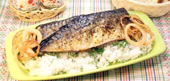 Говяжий язык в яблочном соусе