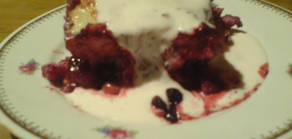 Запеканка манная с ягодами