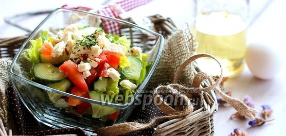 Салат «Летний» с козьим сыром
