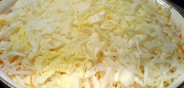 Капуста, квашеная по рецепту любимой тёщи. Вкусно и честно