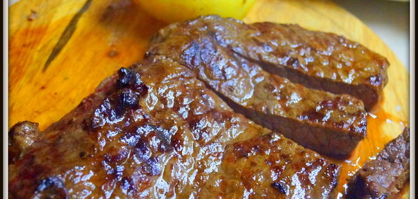 Стейк в соевом маринаде