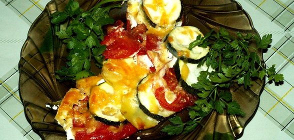 Кабачки с картошкой и помидорами