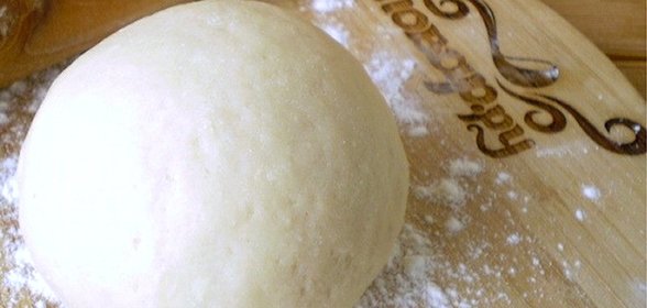 Тесто для пельменей на кипятке