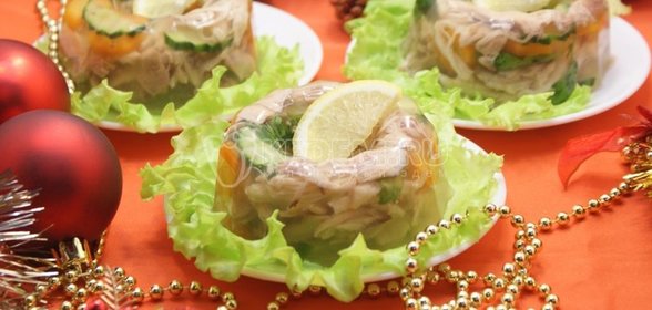 Заливное из курицы «Новогоднее»