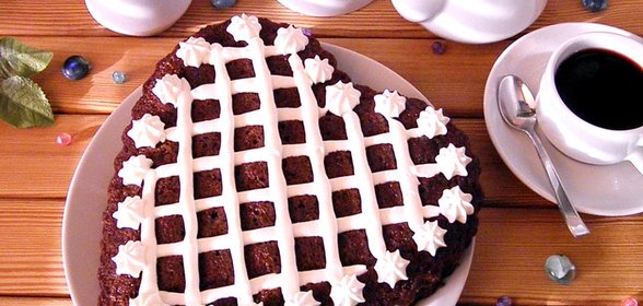 Торт в виде сердца