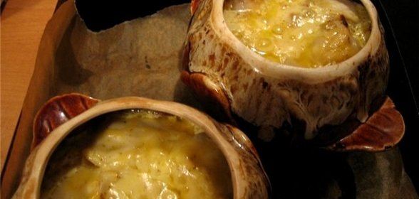 Фарш в горшочках