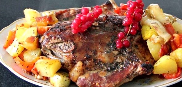 Баранина, жареная с овощами