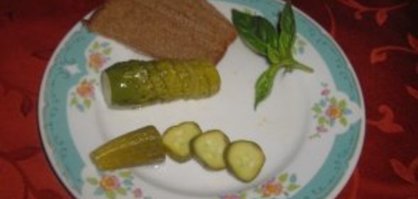 Малосольные огурчики