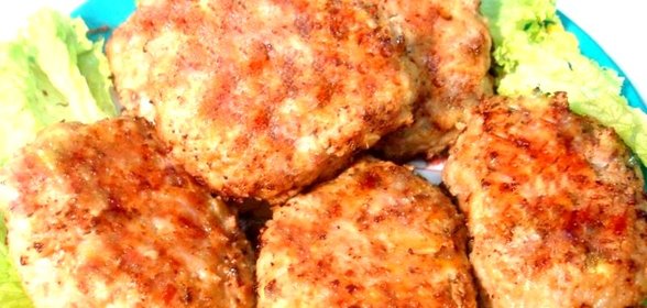 Мясные котлеты с творогом