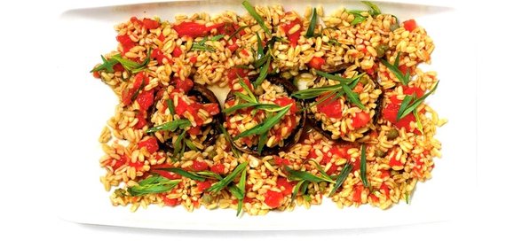 Шампиньоны с камутом, помидорами и эстрагоном