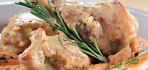 Стифадо на сливках из кролика