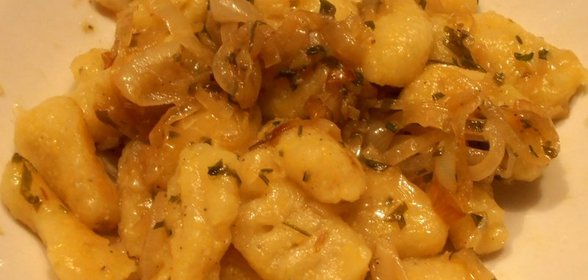 Картофельные ньокки в соусе саор