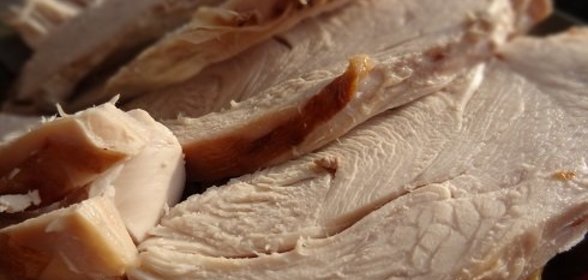 Индейка в Маринаде с Маракуйей и Клюквенным Соусом