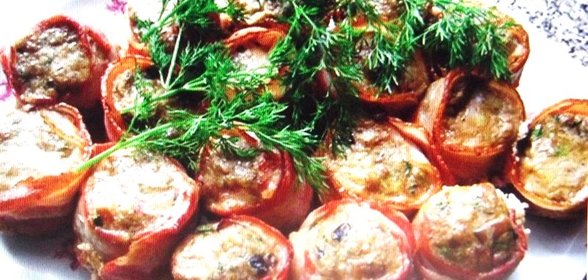 Грибные шарики в беконе