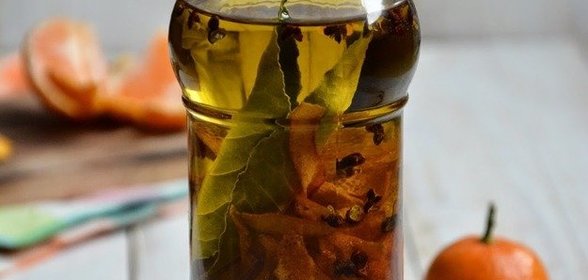 Оливковое масло с мандарином и перцем