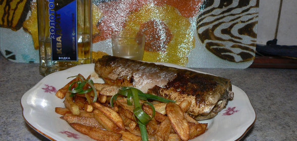 Рыба в фольге, с картошкой фри