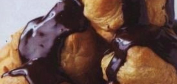 Бутерброды с сардинами и яичницей