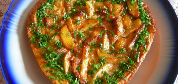 Фритатта с картофелем и свининой