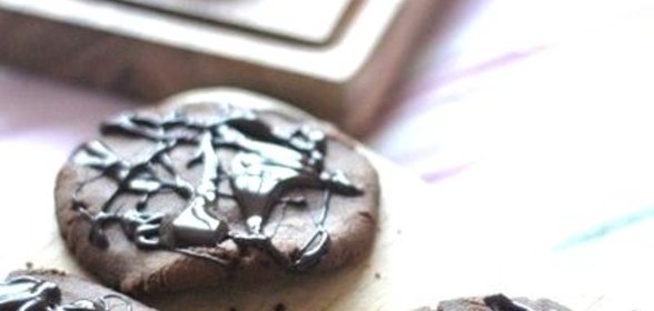 Прекрасное шоколадное печенье