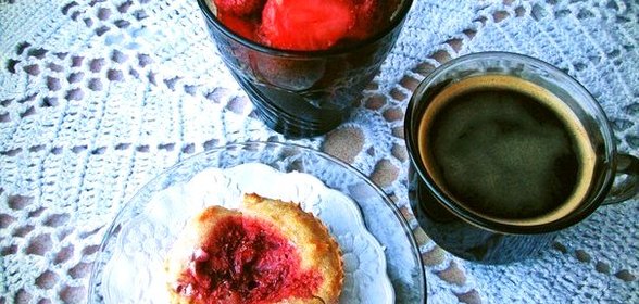 Клубничные маффины с овсянкой