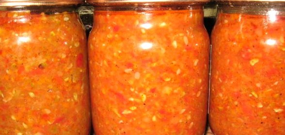 Аджика из кабачков с яблоками