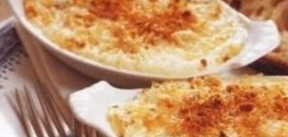 Рыба, запеченная в сырном соусе