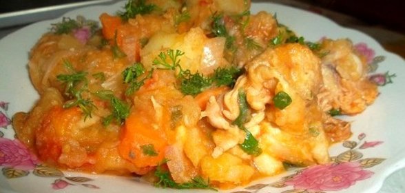 Тушеная картошка с фаршем