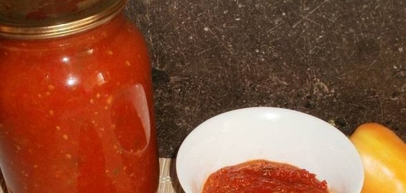 Аджика с чесноком