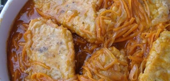 Сельдь в красном маринаде