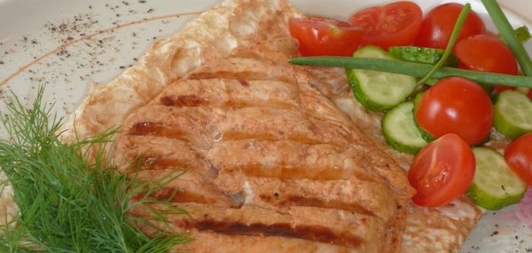 Филе индейки на гриле в томатном маринаде