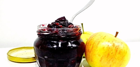 Варенье из черноплодной рябины с грецким орехом и лимоном