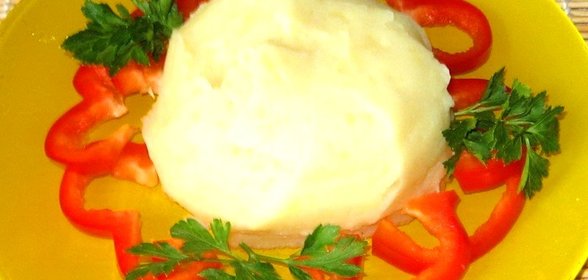 Картофельное пюре с луком и молоком