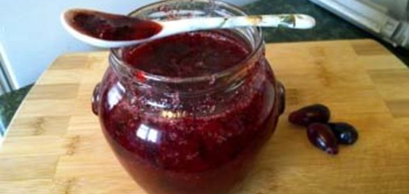 Кизиловое варенье (без варки)