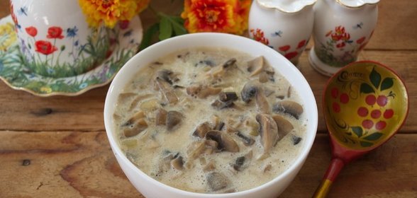 Грибы под соусом